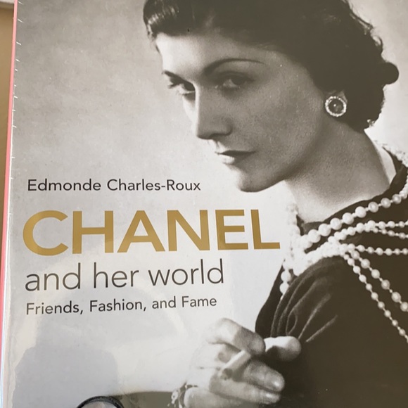 Chanel & her world. HP chosen 09/09/21🎉💝🌹🛍🎊 - Picture 3 of 10